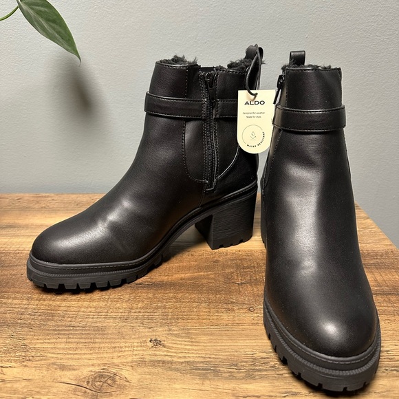 Aldo Qimas Fur Lined Chelsea Boots. Size 8. NWT. - Picture 4 of 8